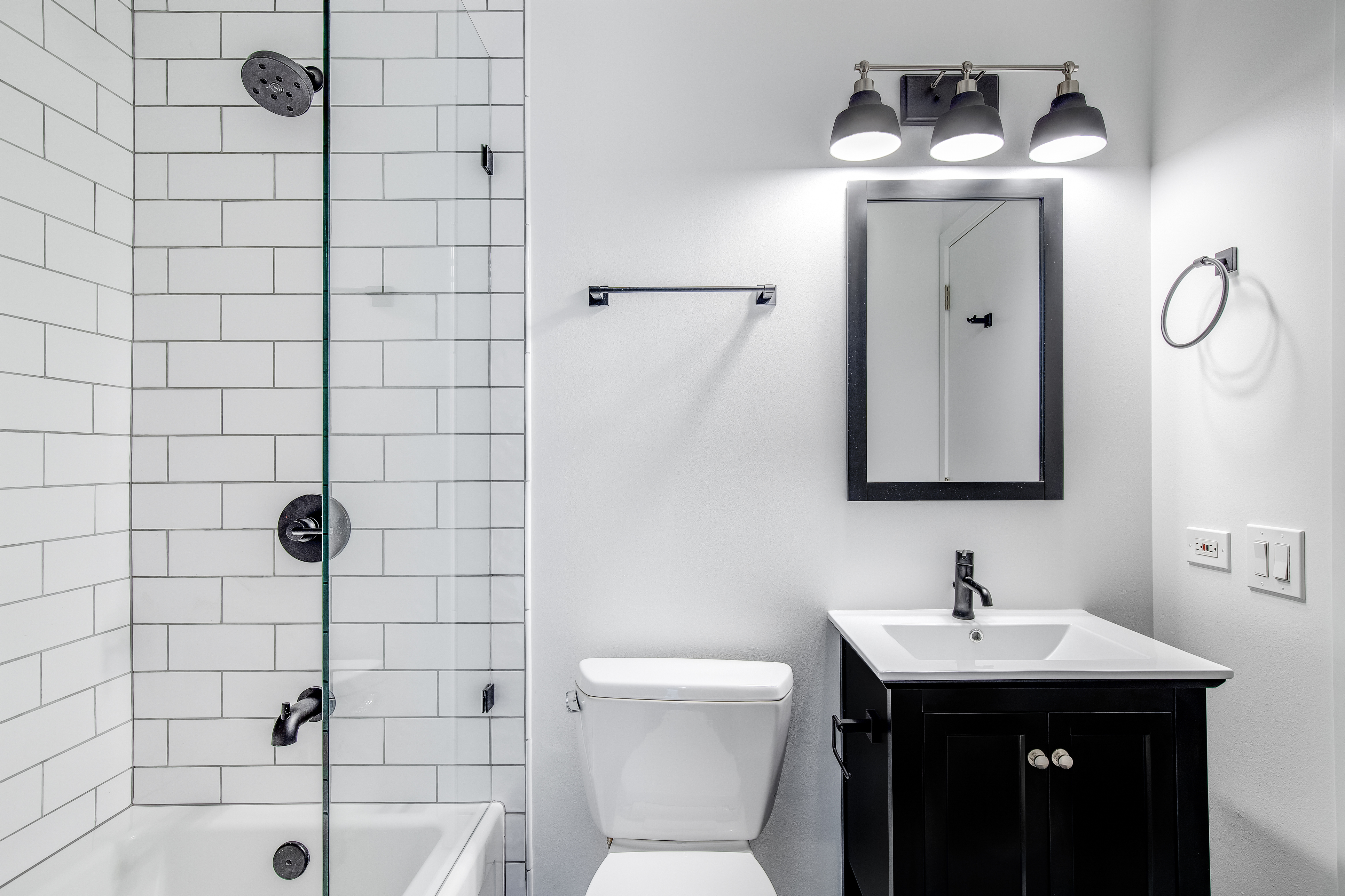 Plumbing Fixtures & Controls
